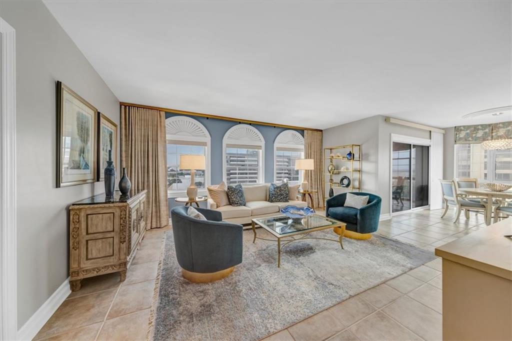 3435 Kingsboro Road NE Unit 1301 — photo