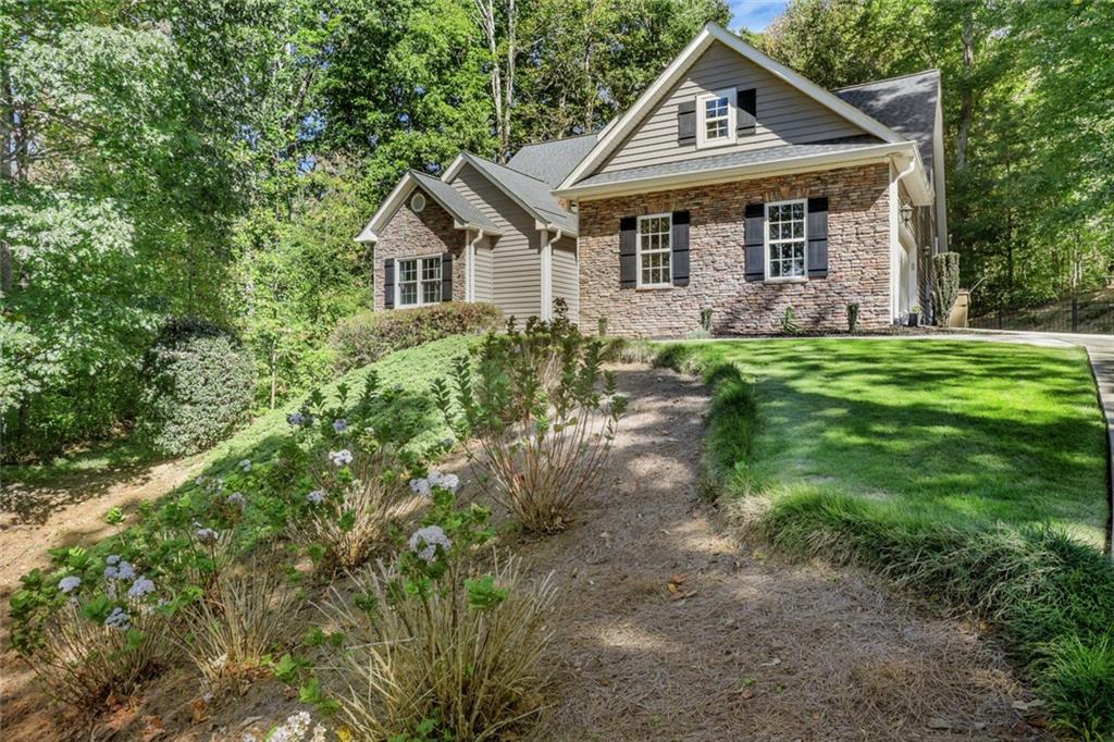 5433 Speckled Wood Lane — photo