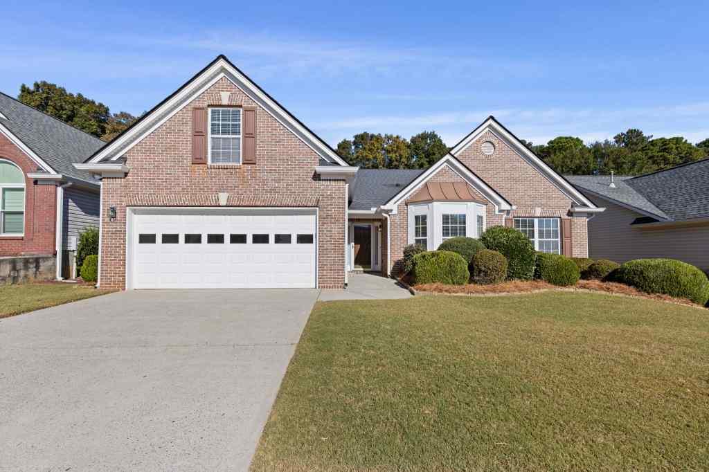 1448 Dulwich Court — photo