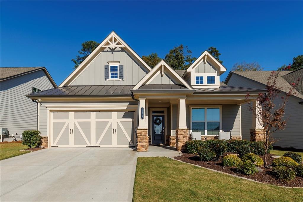 125 Hickory Bluffs Parkway — photo