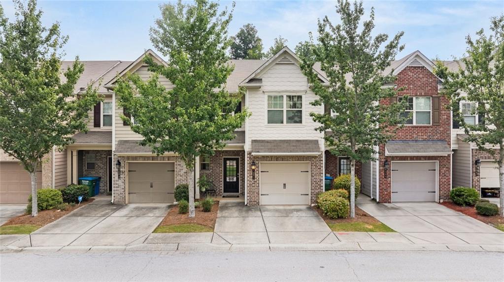 7071 Elmwood Ridge Court — photo