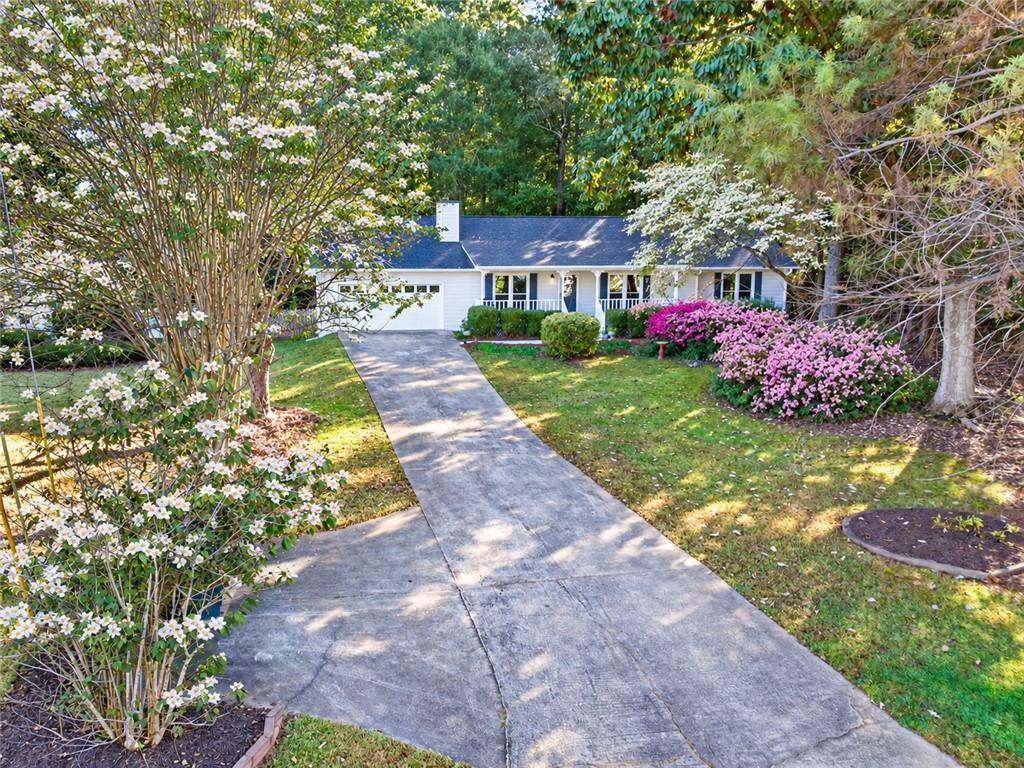 865 Rutherford Drive — photo