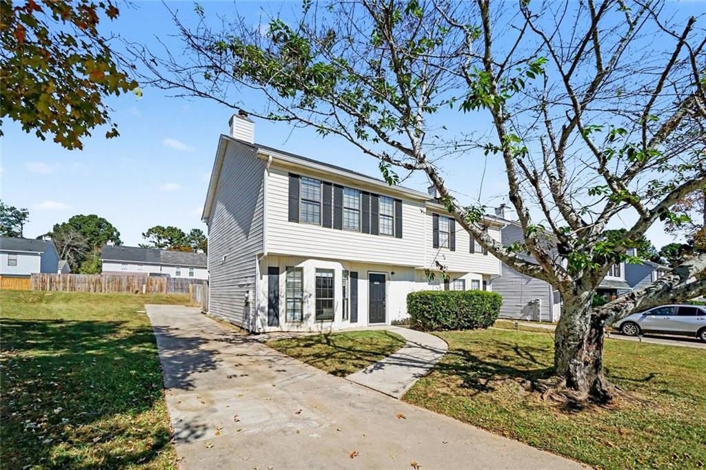 3688 Stephanie Court — photo