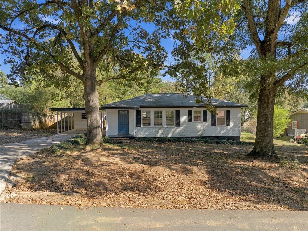 8 Pinecrest Drive NW — photo
