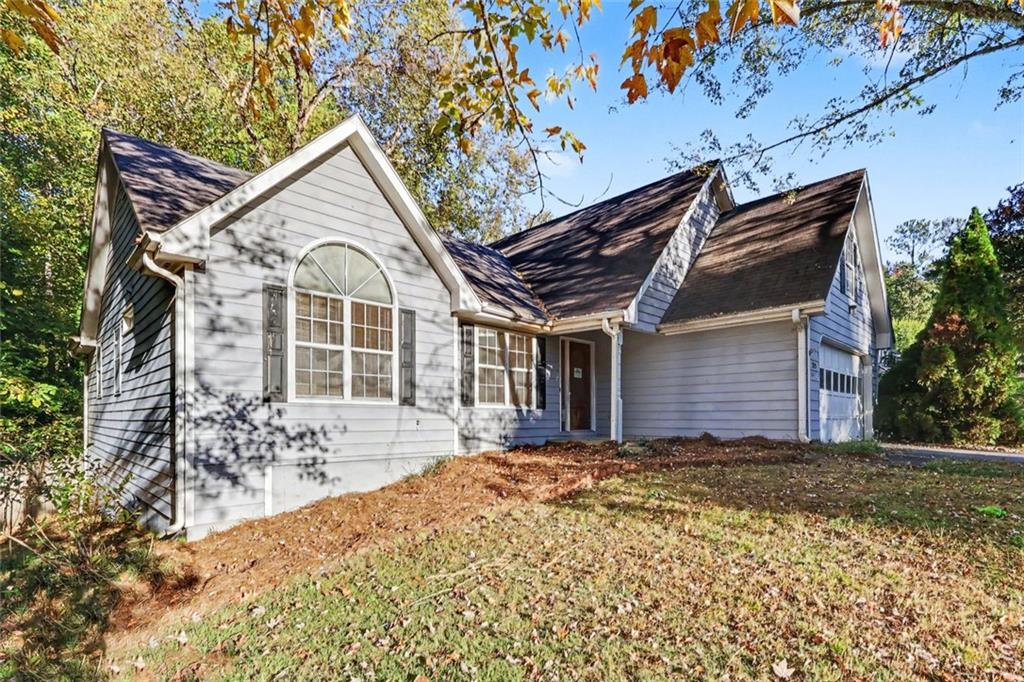 2705 Trotters Pointe Drive — photo