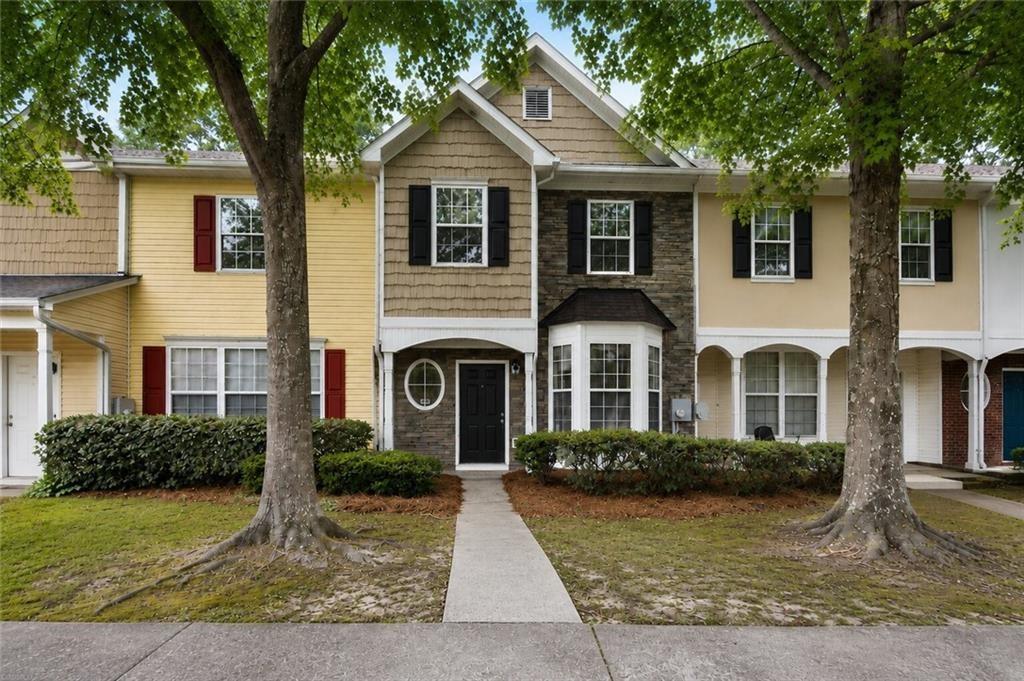 6114 Camden Forrest Drive — photo