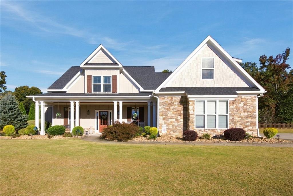 203 Towne Overlook Drive — photo