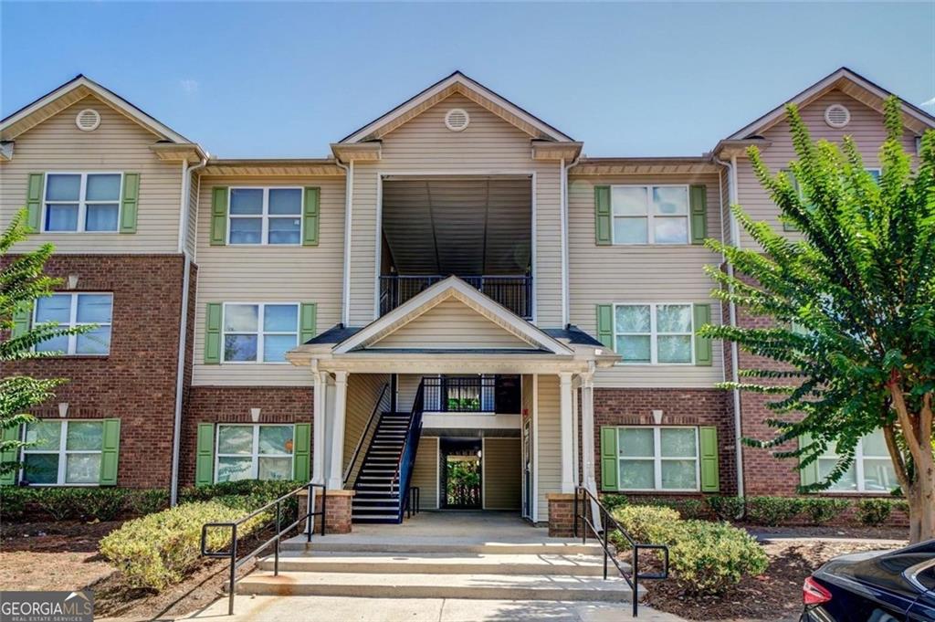12101 Fairington Ridge Circle — photo