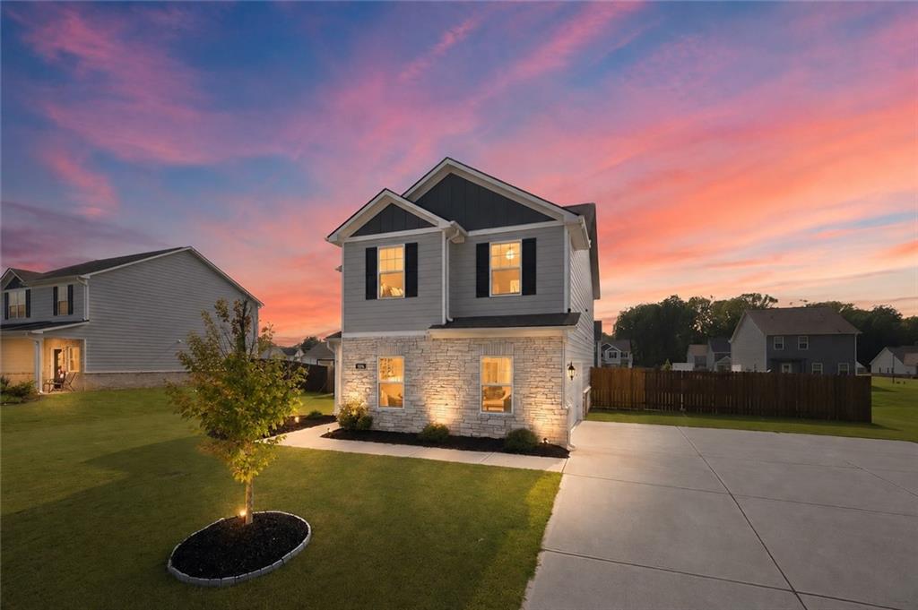 575 Meadows Farm Dr — photo