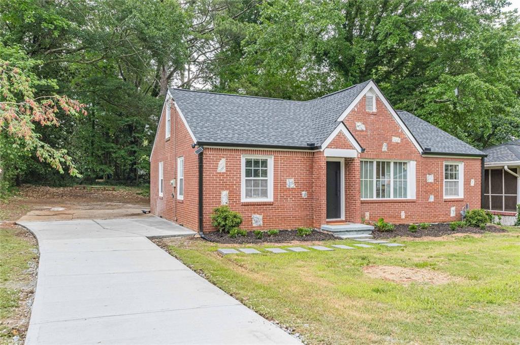 1240 SE Fayetteville Road SE — photo
