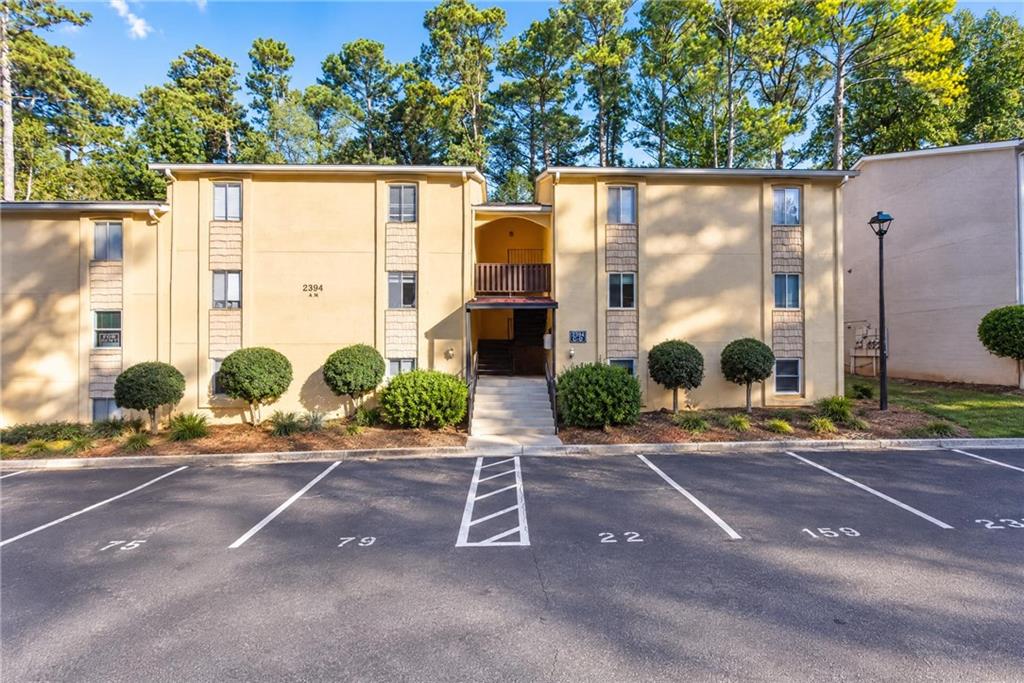 2394 Lawrenceville Highway Unit H — photo
