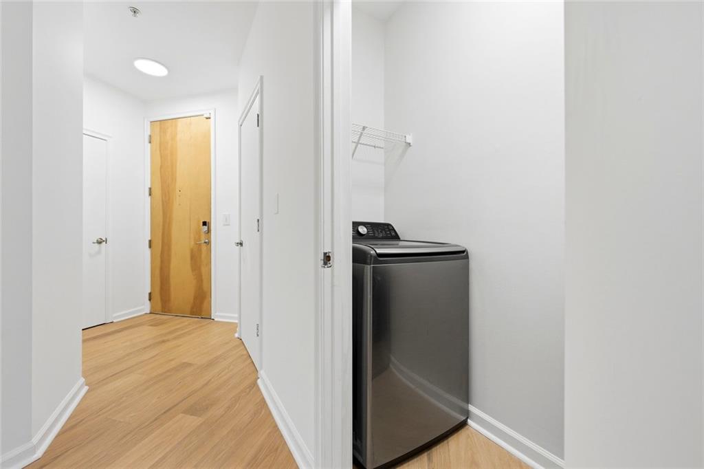 Home in Atlanta, GA 30310 — photo 2