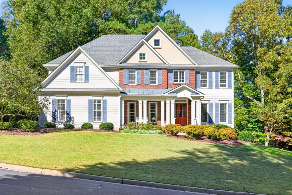 810 River Cove Drive — photo