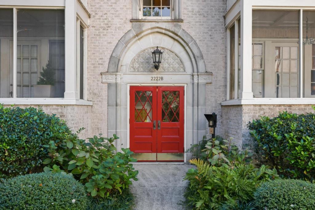 2222 Peachtree Road NW Unit B6 — photo