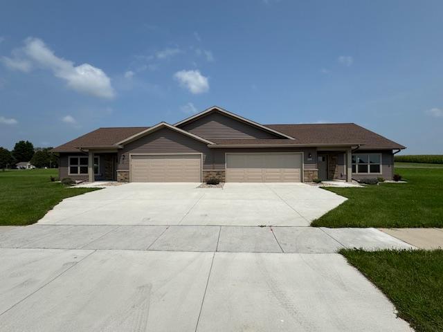 2214 Red Bird Lane — photo