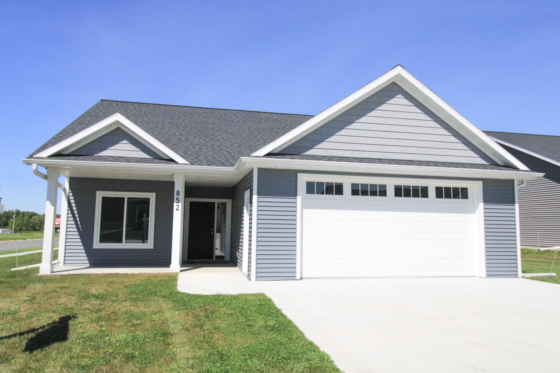 852 Bucknell Lane SE — photo