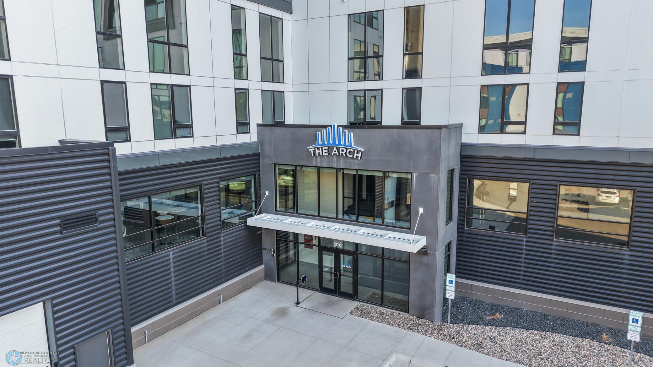 300 Main Avenue 506 — photo