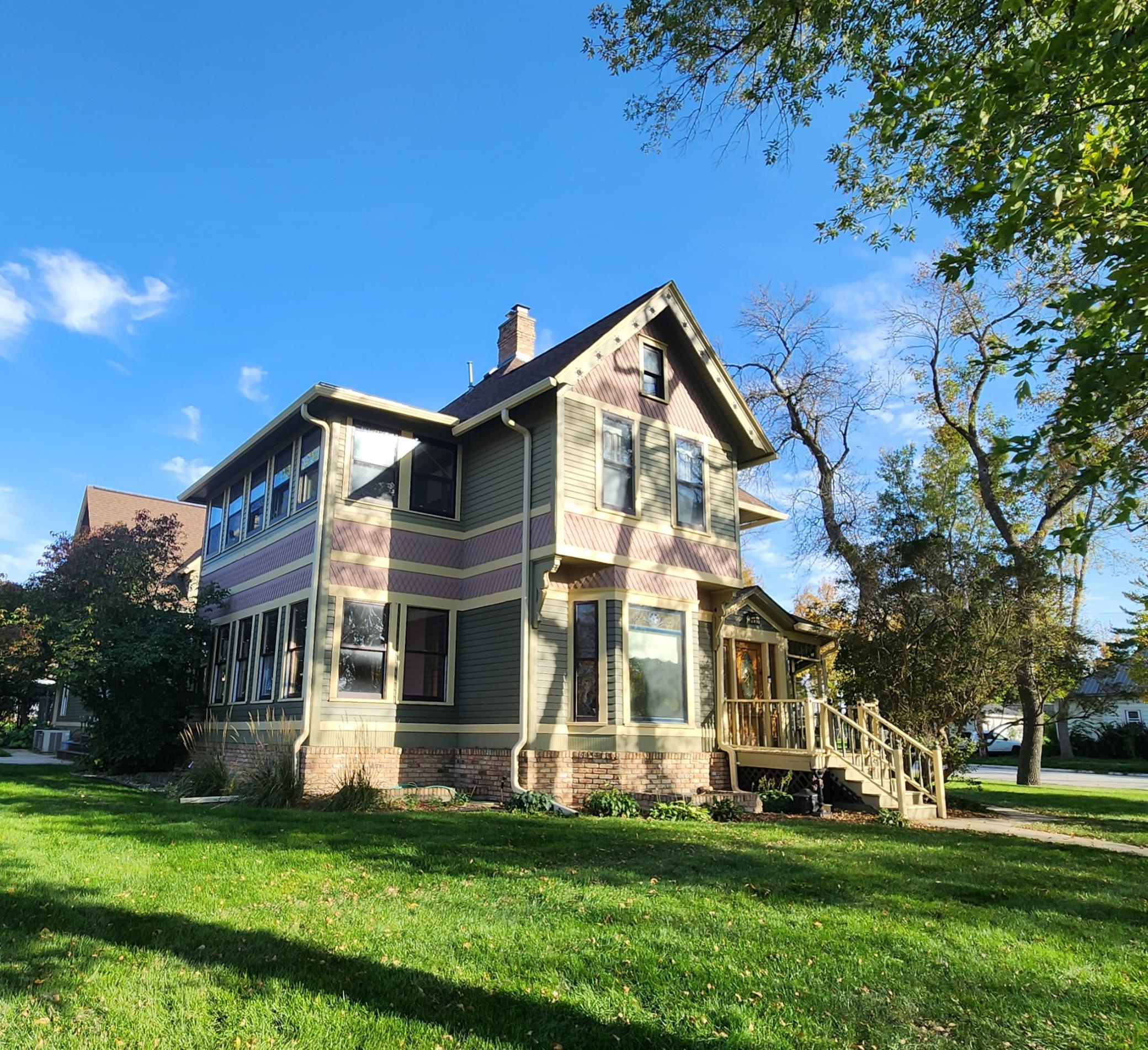 919 3rd Avenue SW, Pipestone, MN 56164 | Realty.com