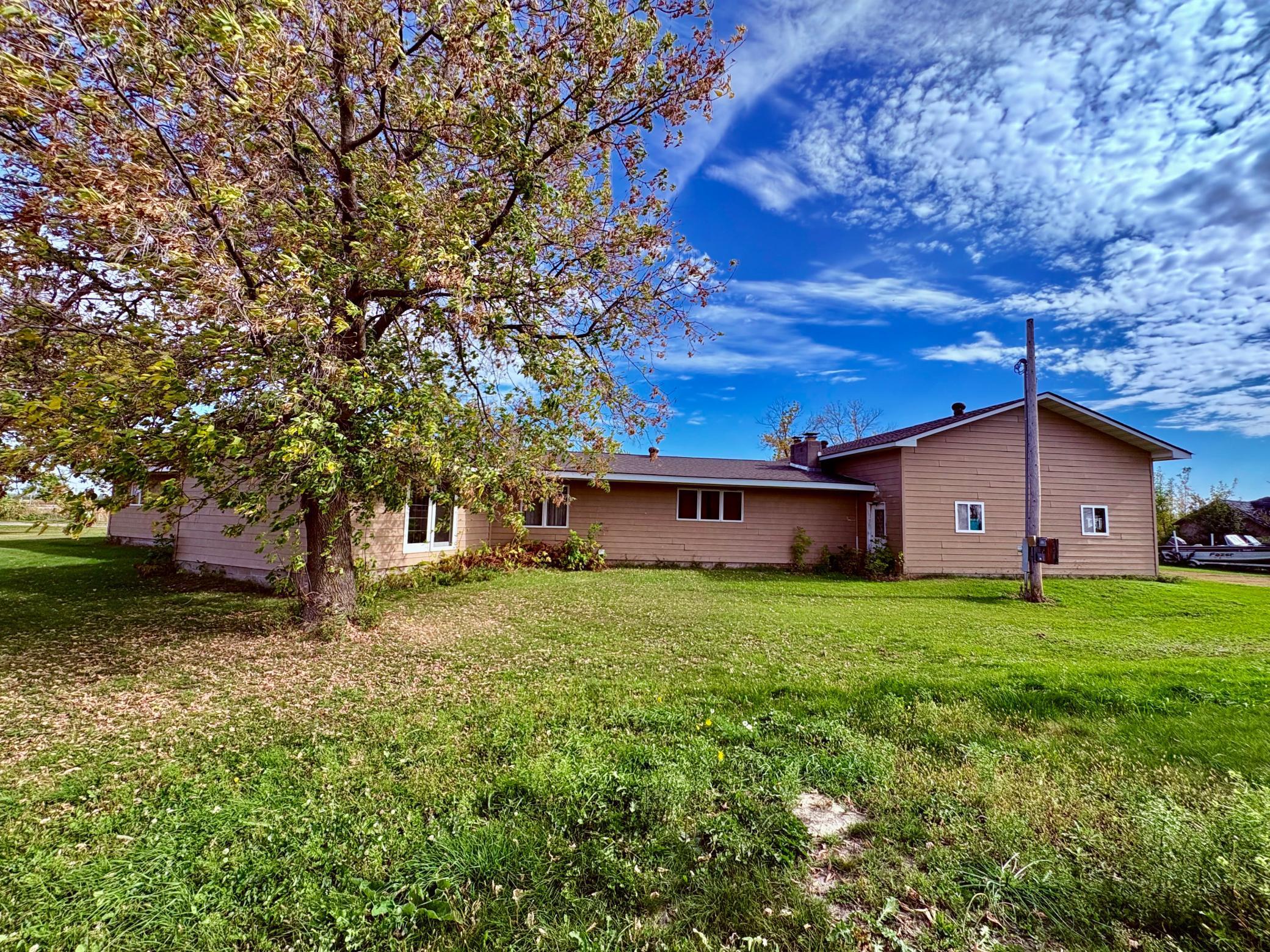 1401 State Highway 11 SW — photo