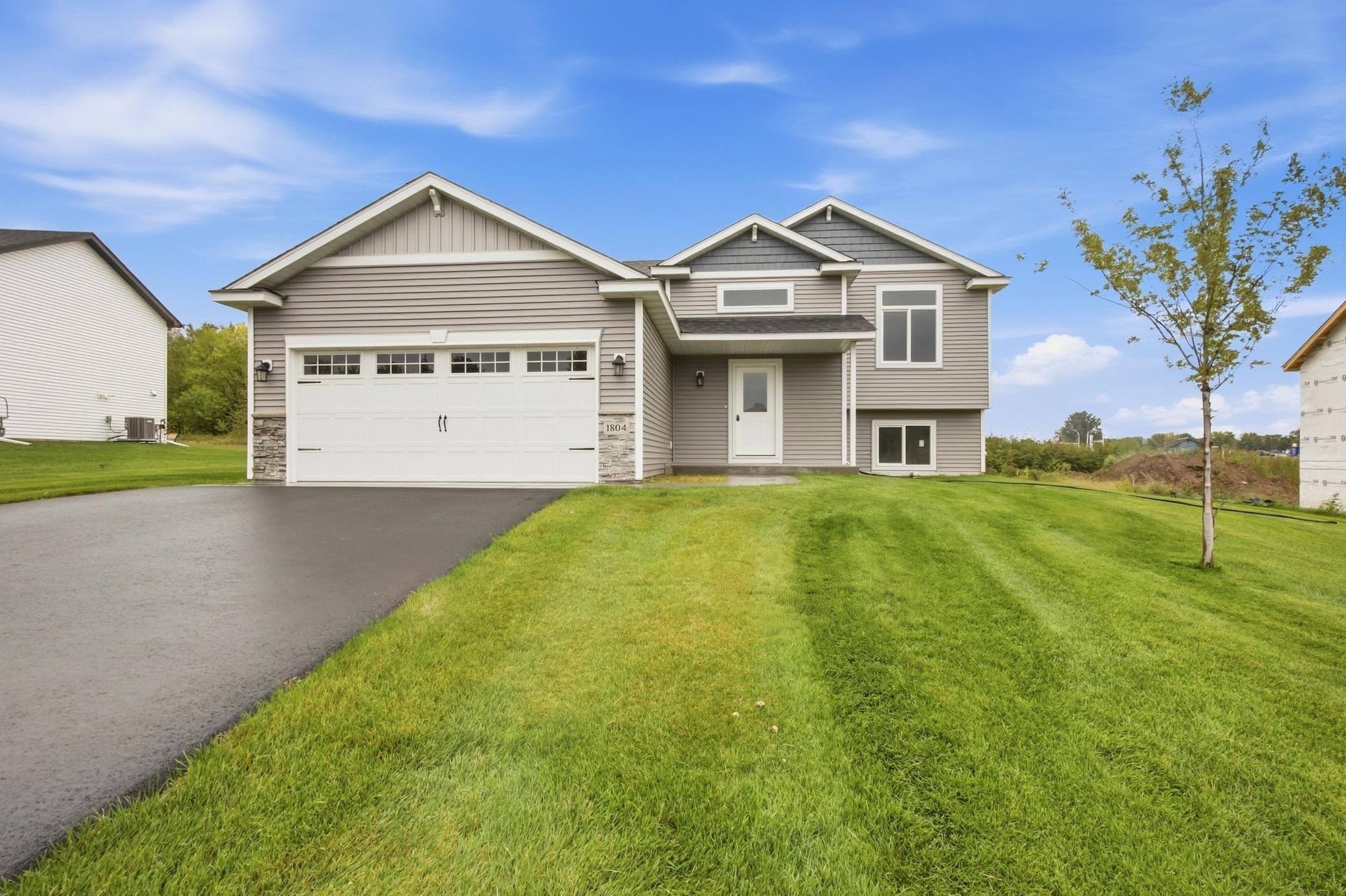 1804 Oak Pond Drive NW — photo