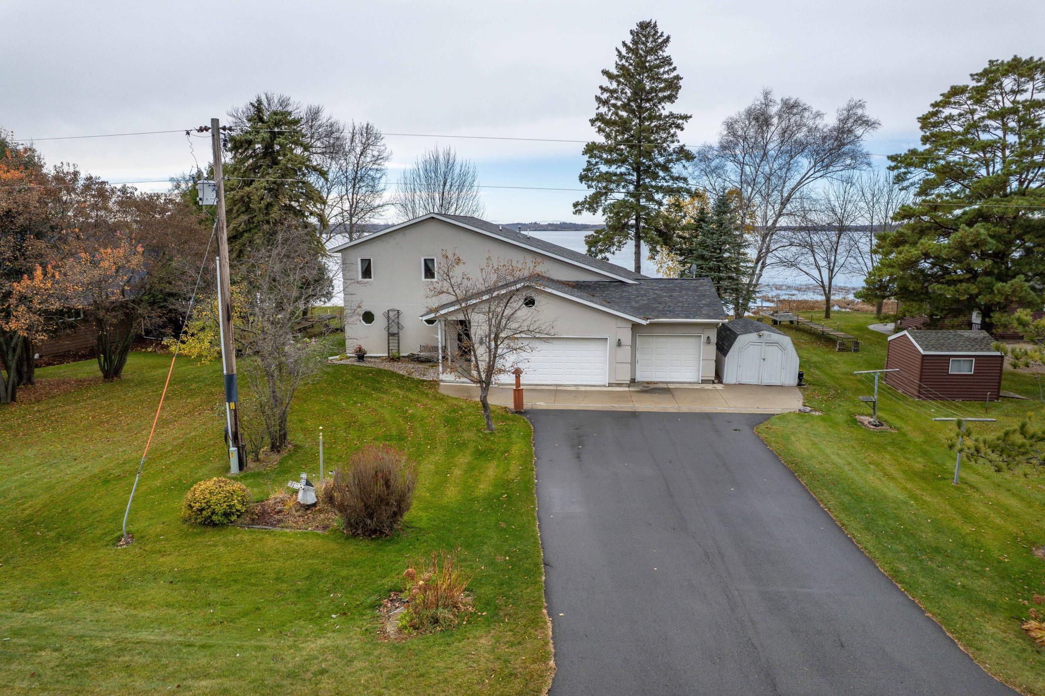 17159 Stalker Lake Road — photo