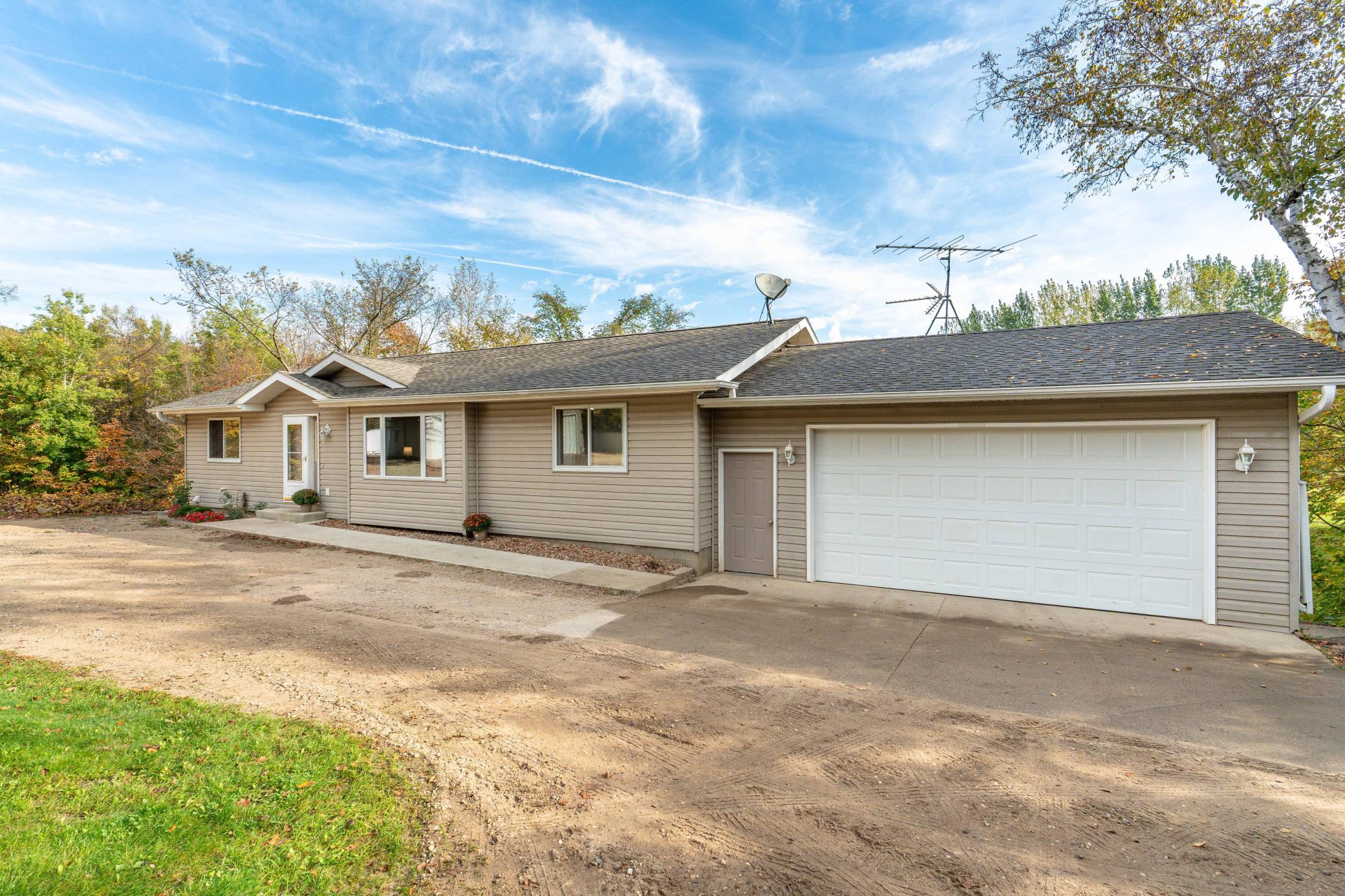 33003 County Hwy 27 — photo