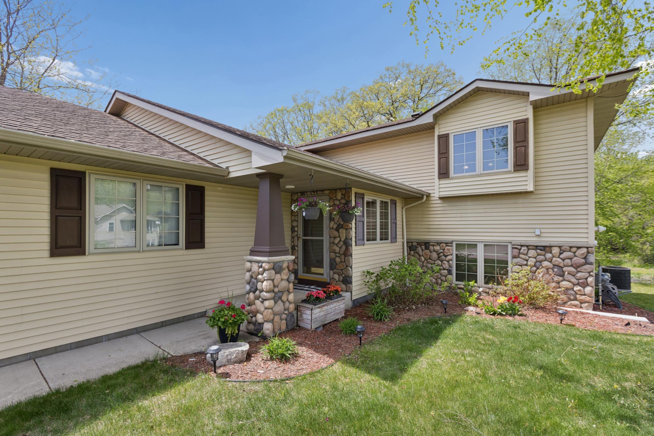 1021 Prairie Ridge Lane, Lester Prairie, MN 55354 — photo 3