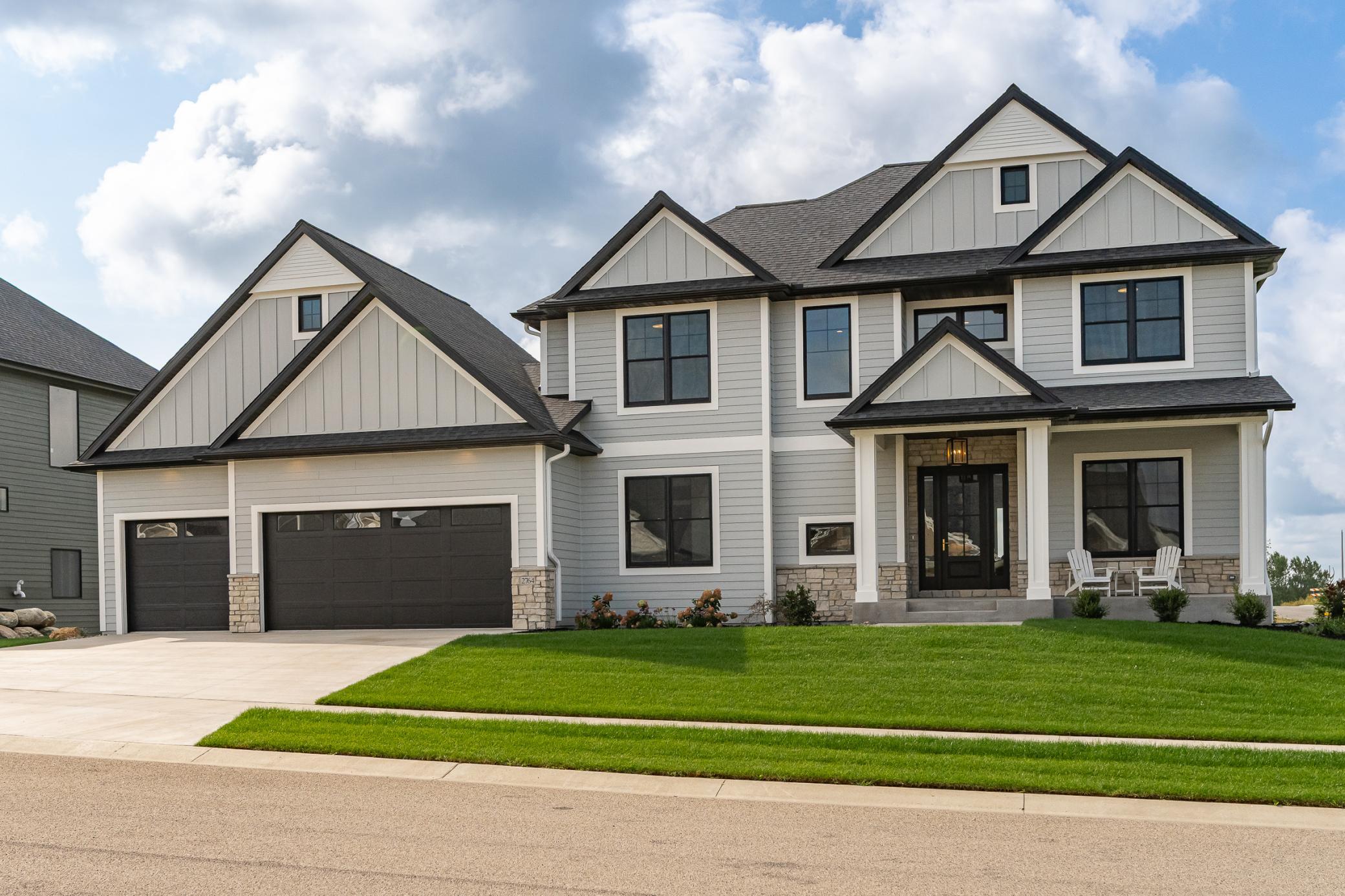 2764 Scenic Point Drive SW, Rochester, MN 55902
