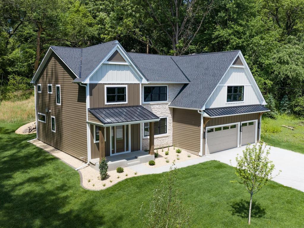5034 Sparrow Road — photo