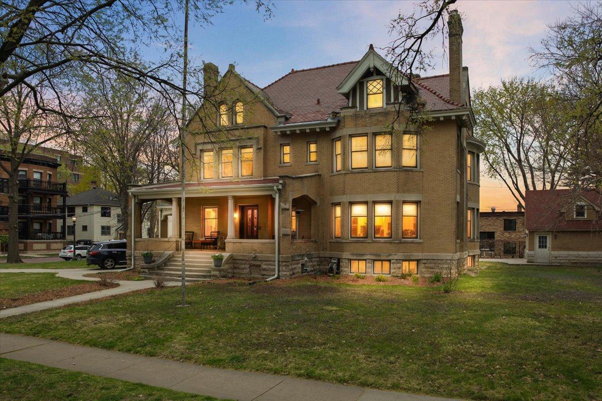 341 Dayton Avenue — photo