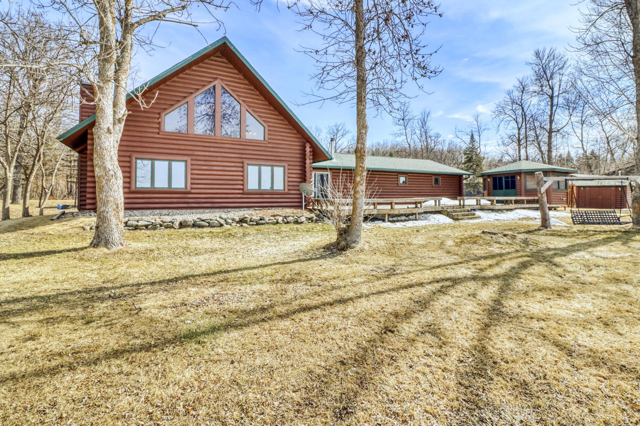 21748 E Height Of Land Drive — photo