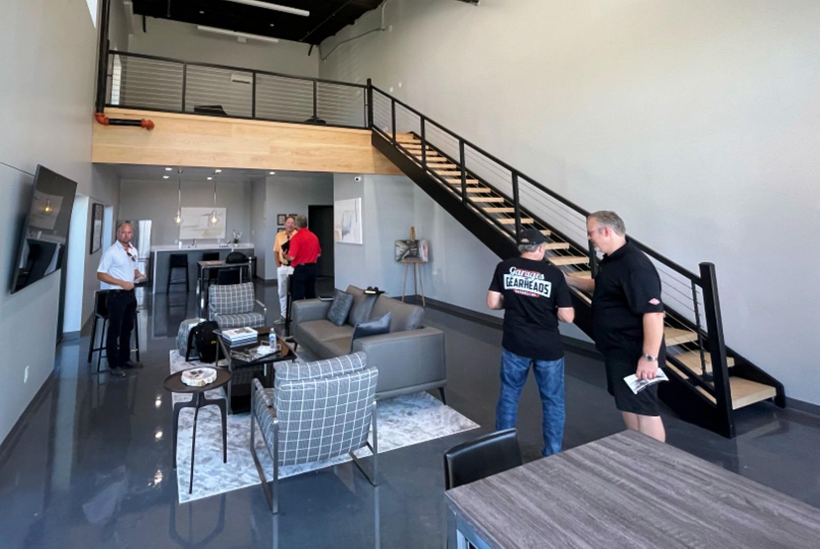 940 McKinley Parkway 403 — photo