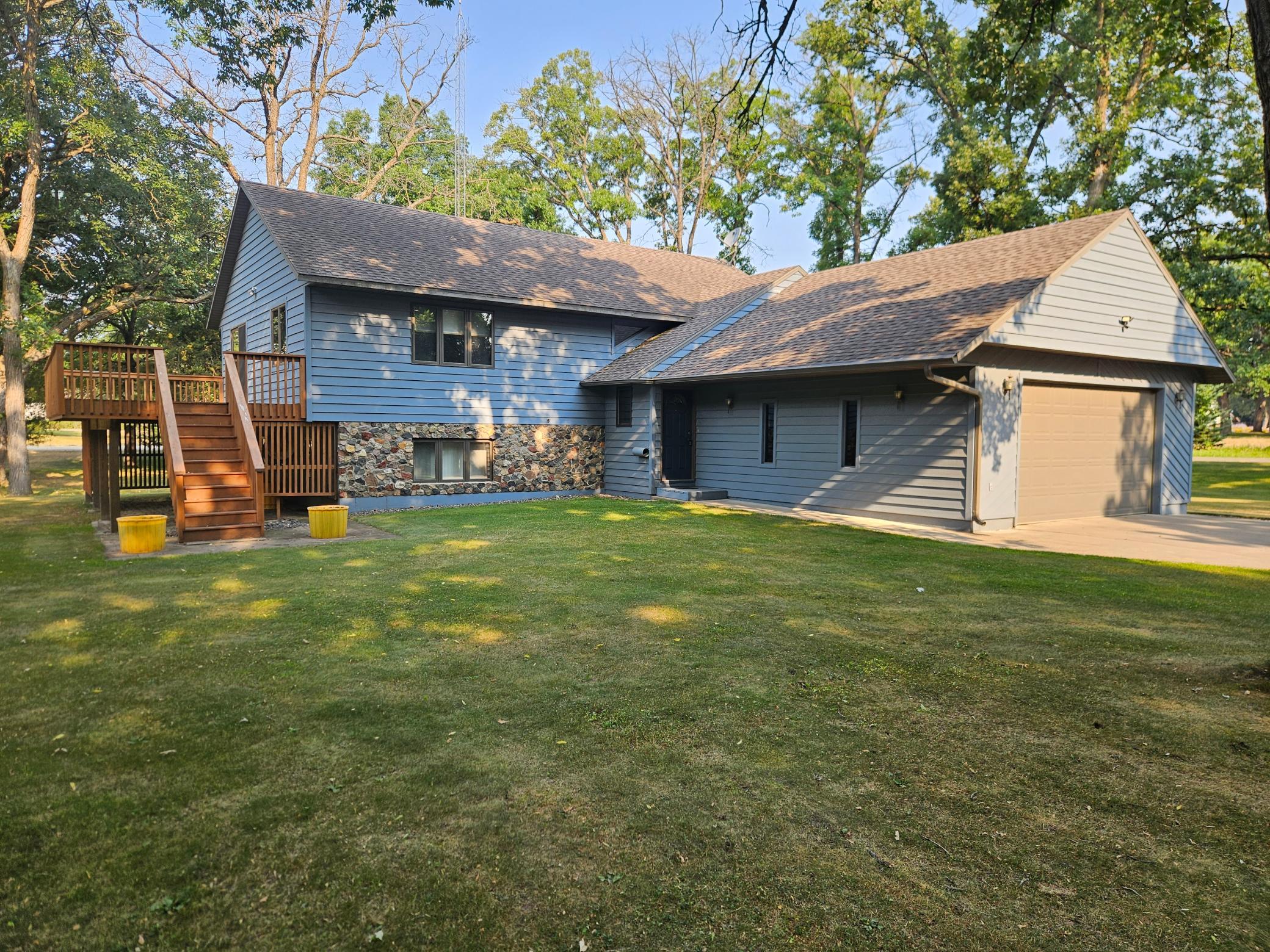 302 N Hickory Street — photo