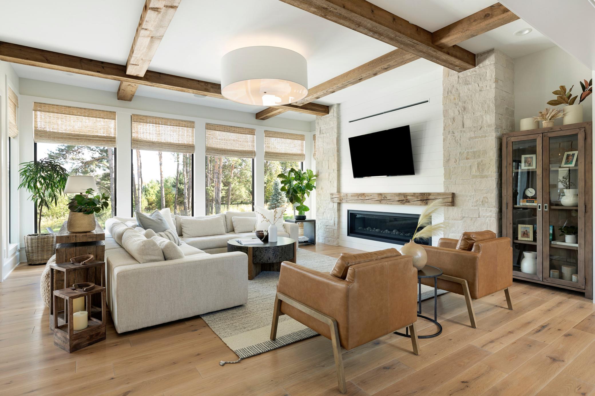 601 Fox Hill Drive — photo