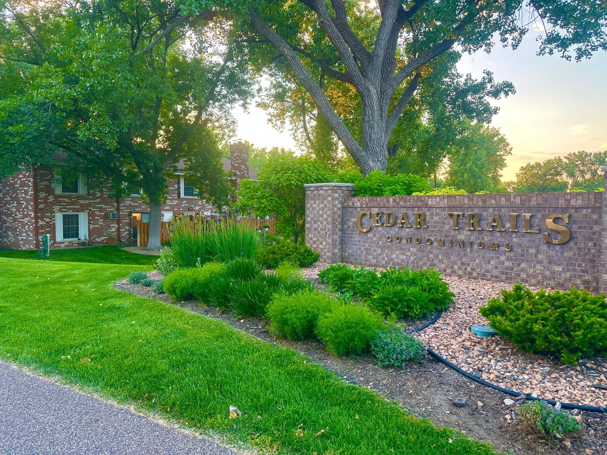 4548 Cedar Lake Road S 6 — photo