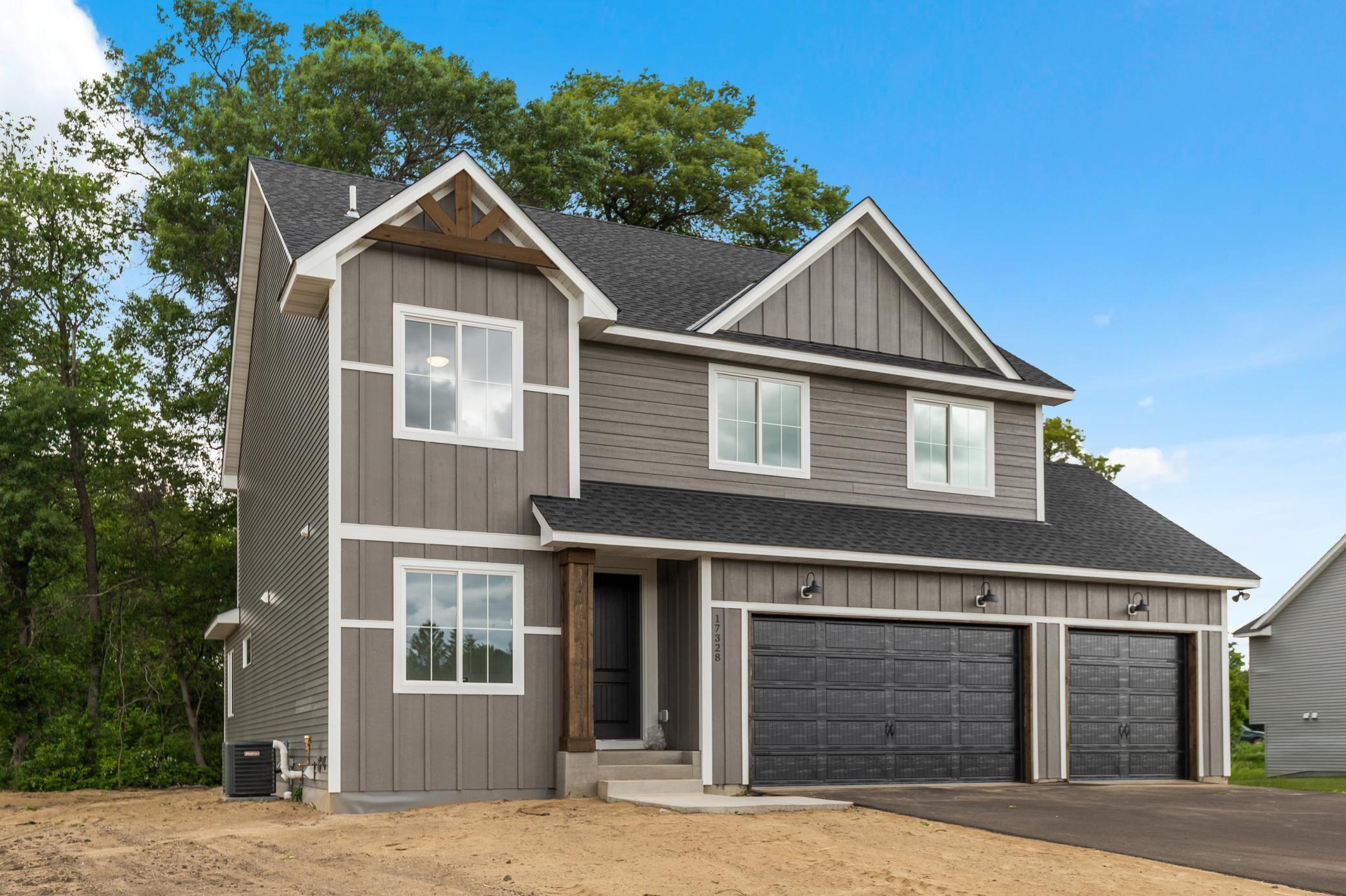 1574Xx Kettle River Boulevard NE — photo