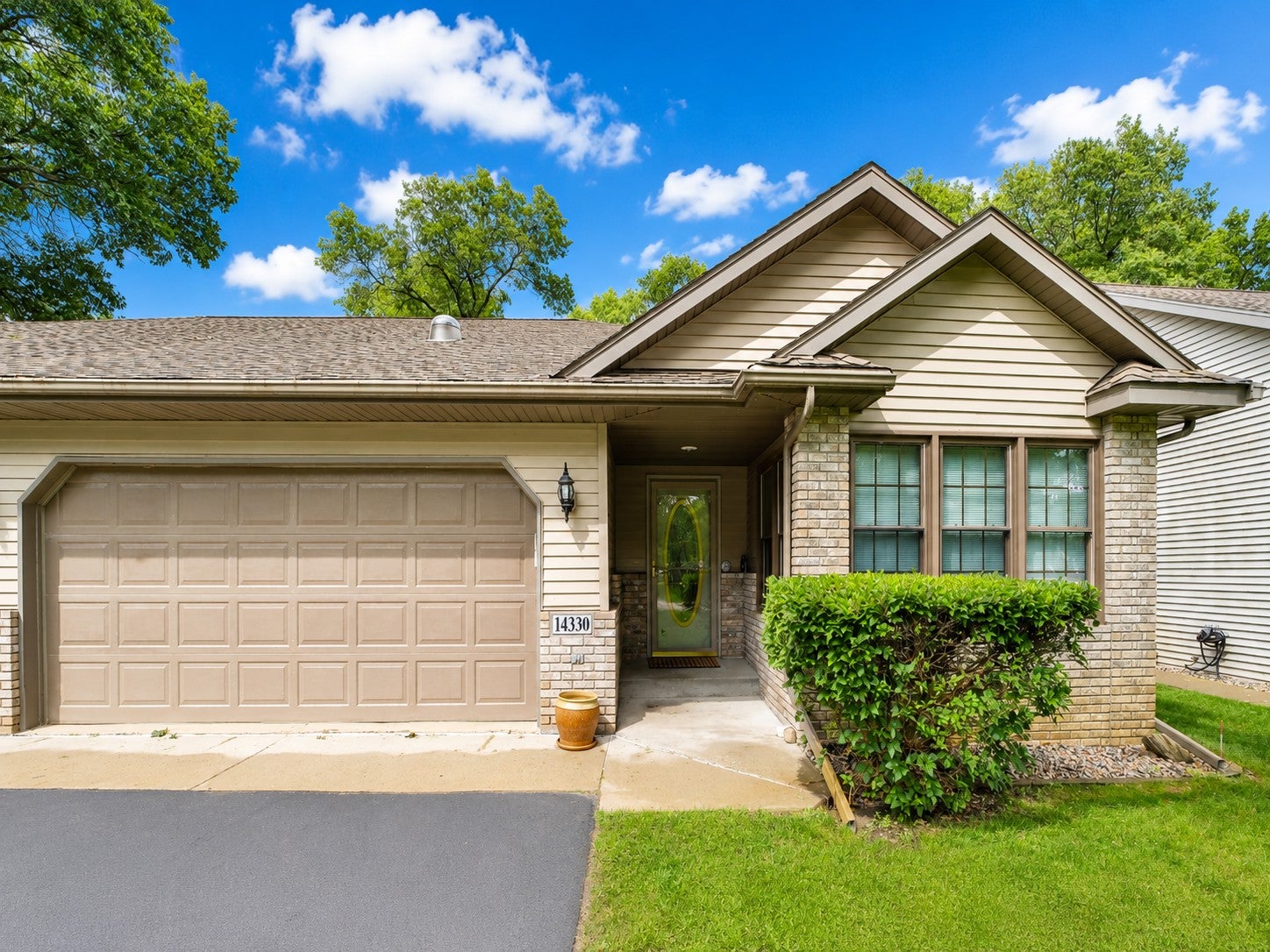 14330 Northwoods Drive — photo