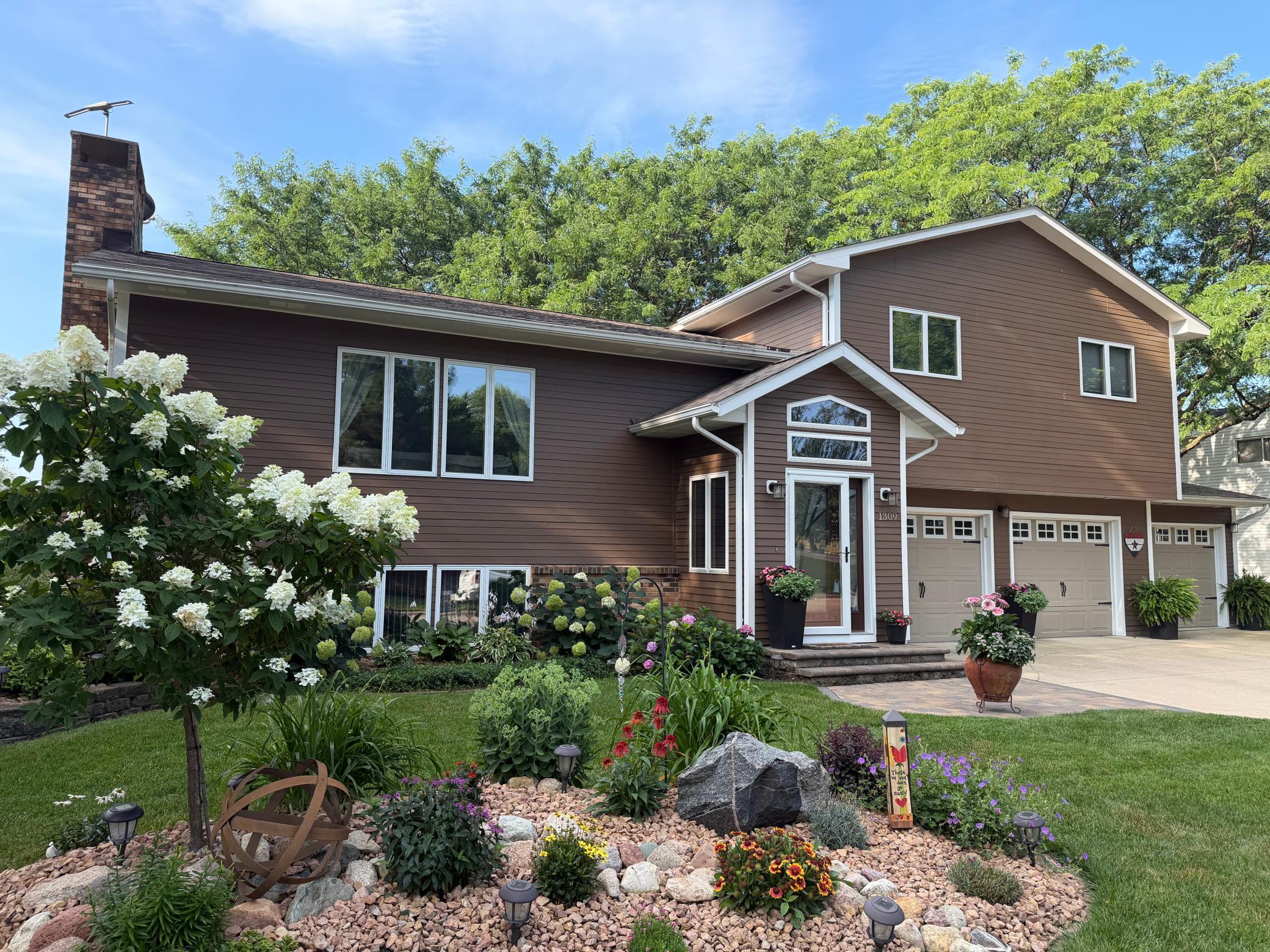 1309 Oriole Drive — photo