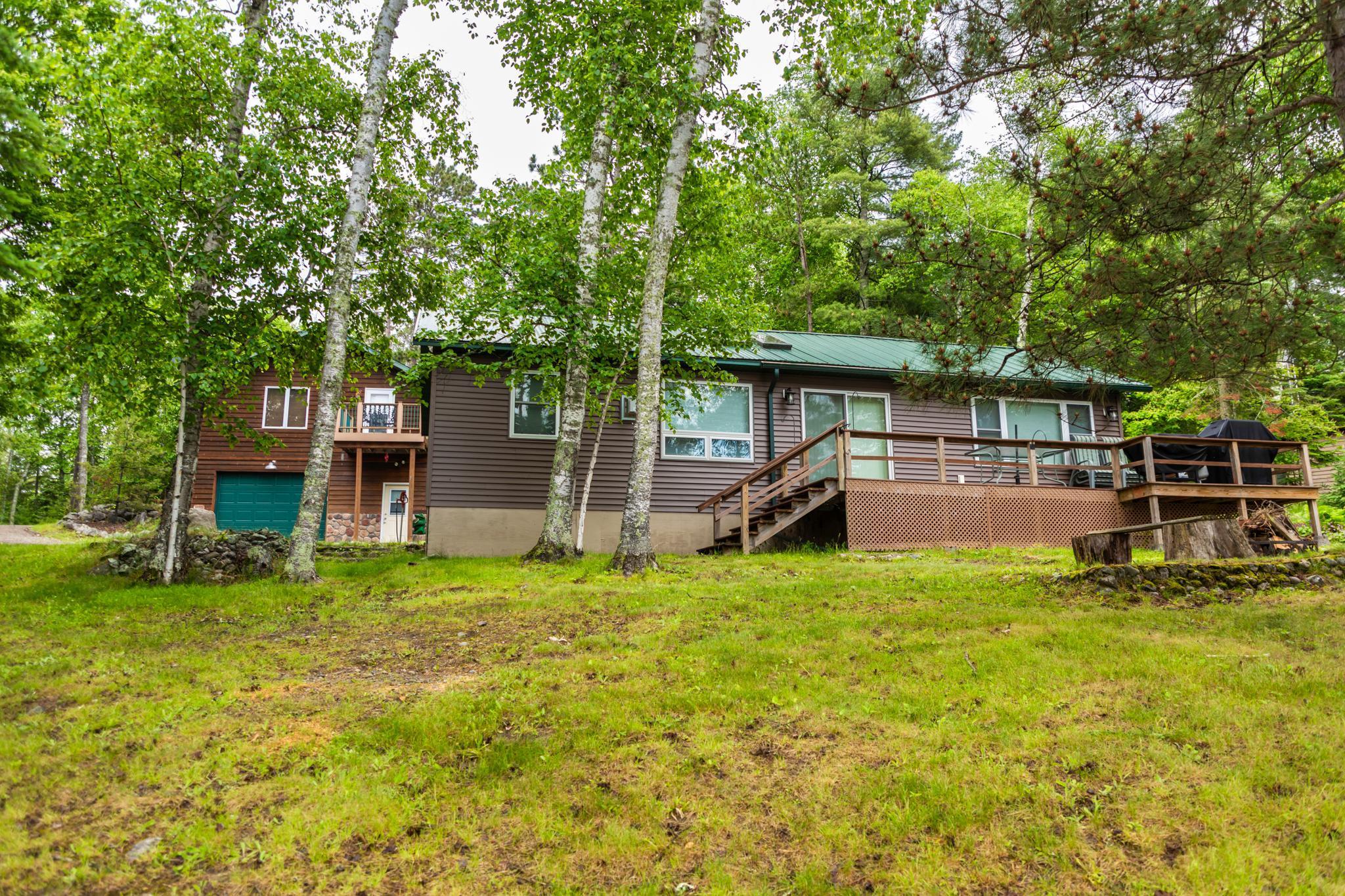 3071 Black Bay Road — photo