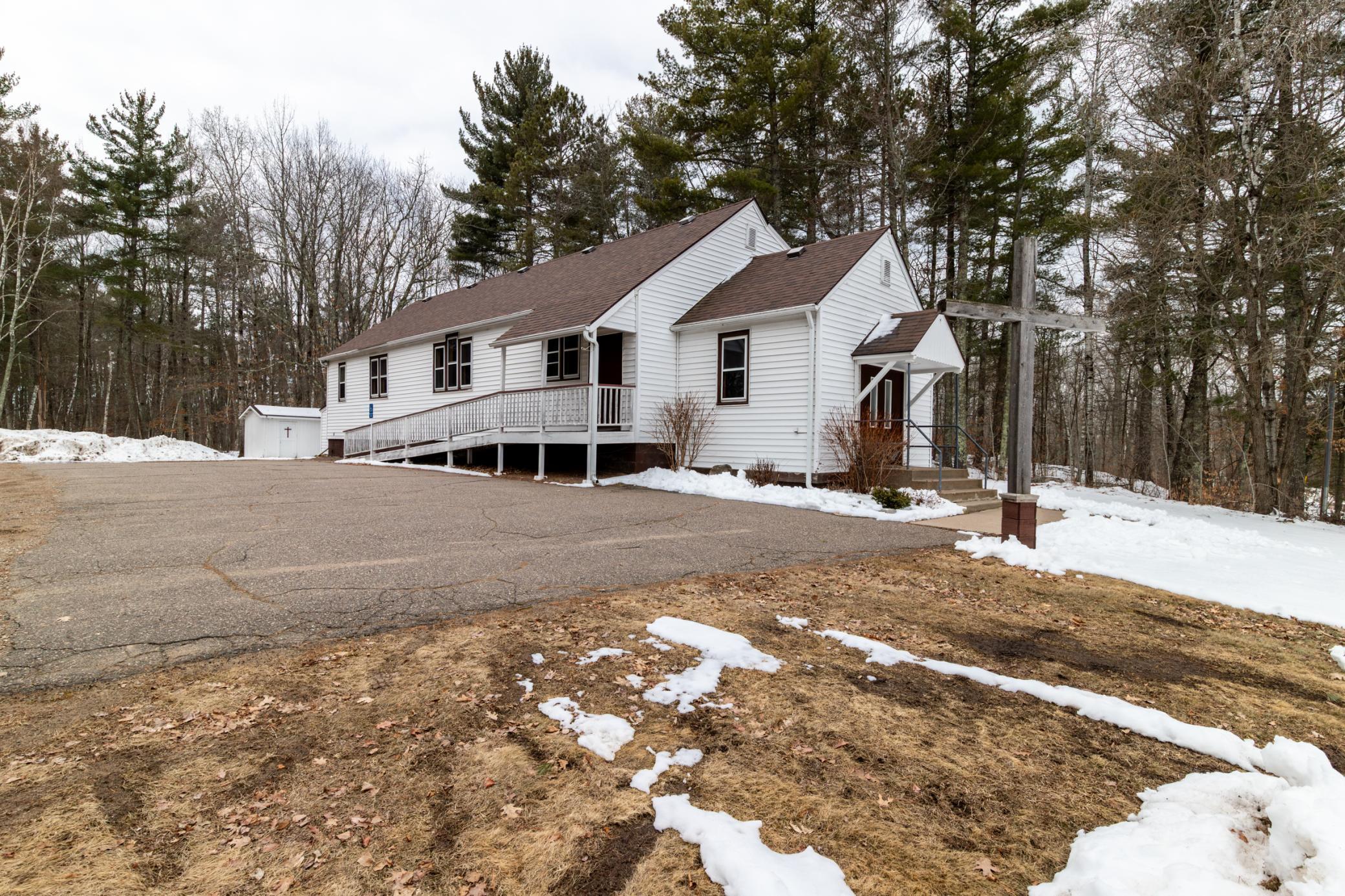 6297 Woods Bay Drive NE — photo