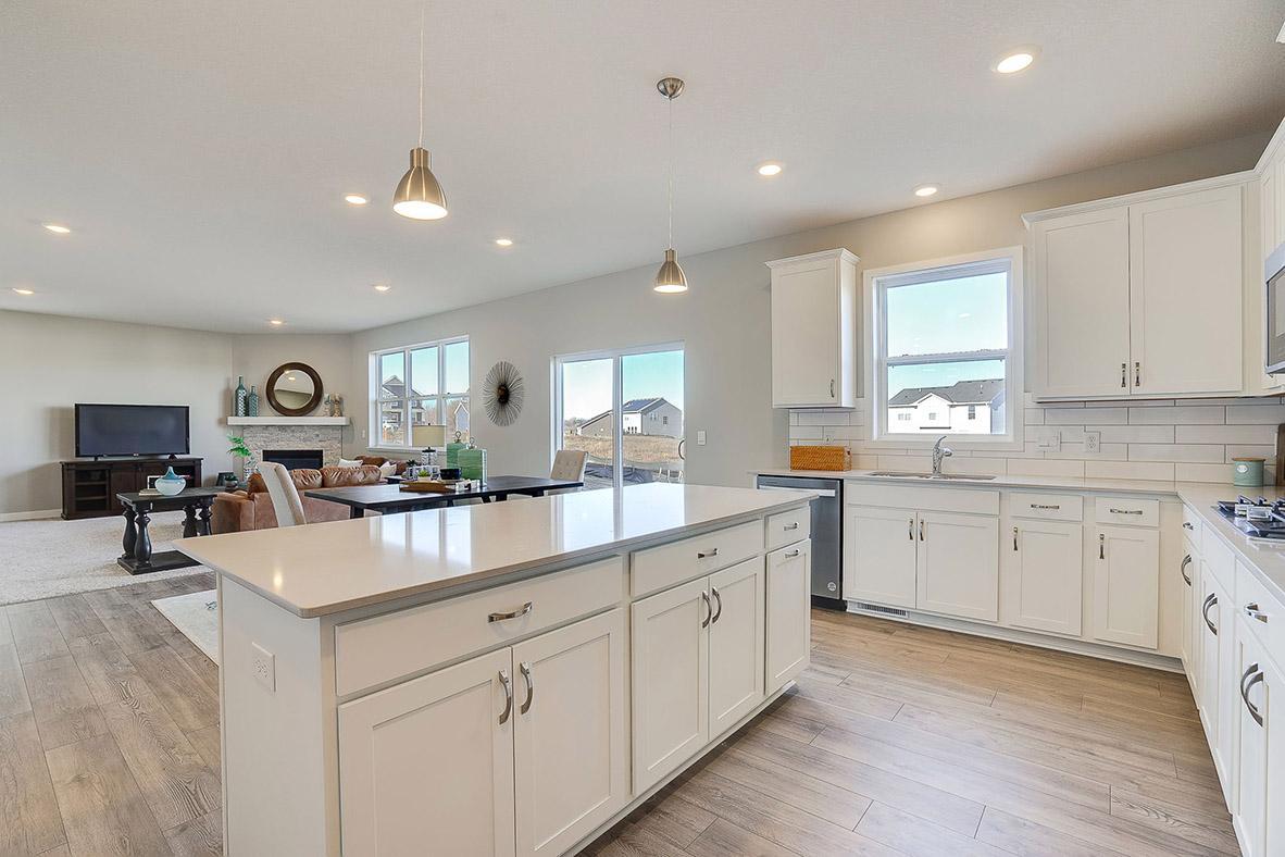 1716 Oak Creek Pass — photo