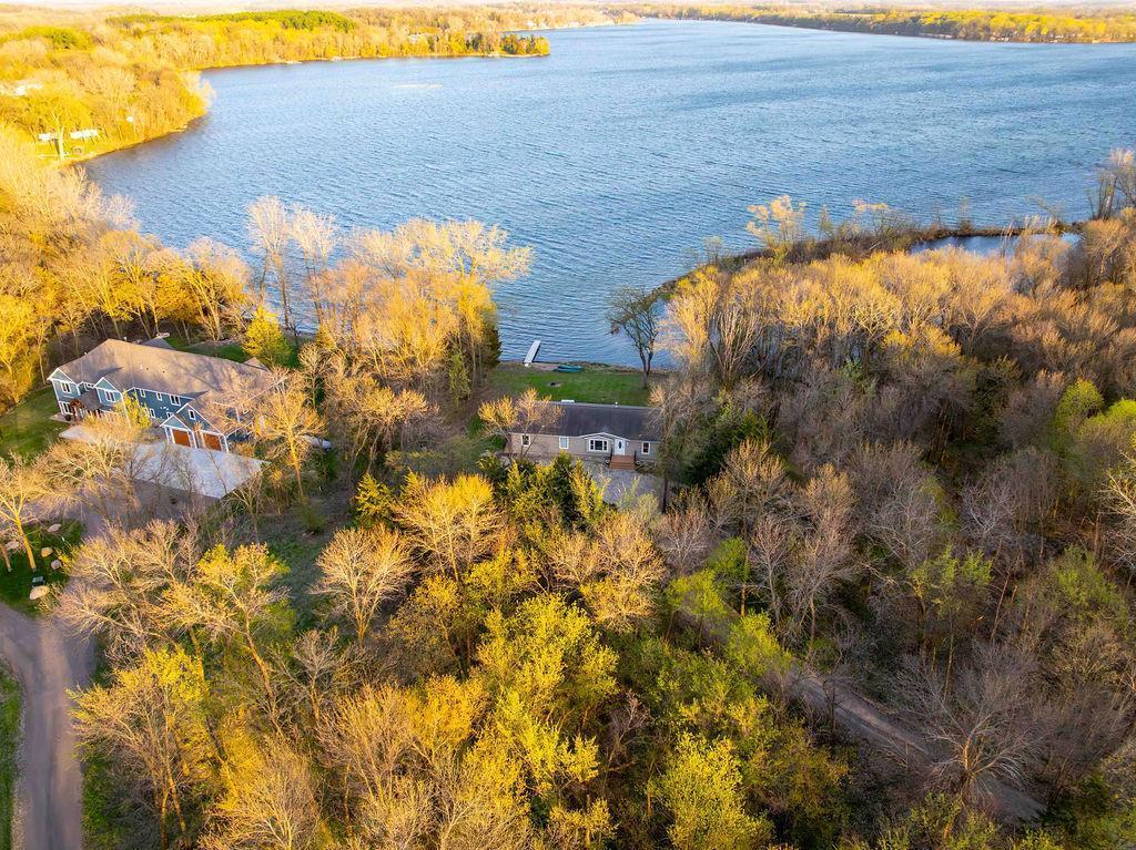 22083 Lake Francis Road — photo