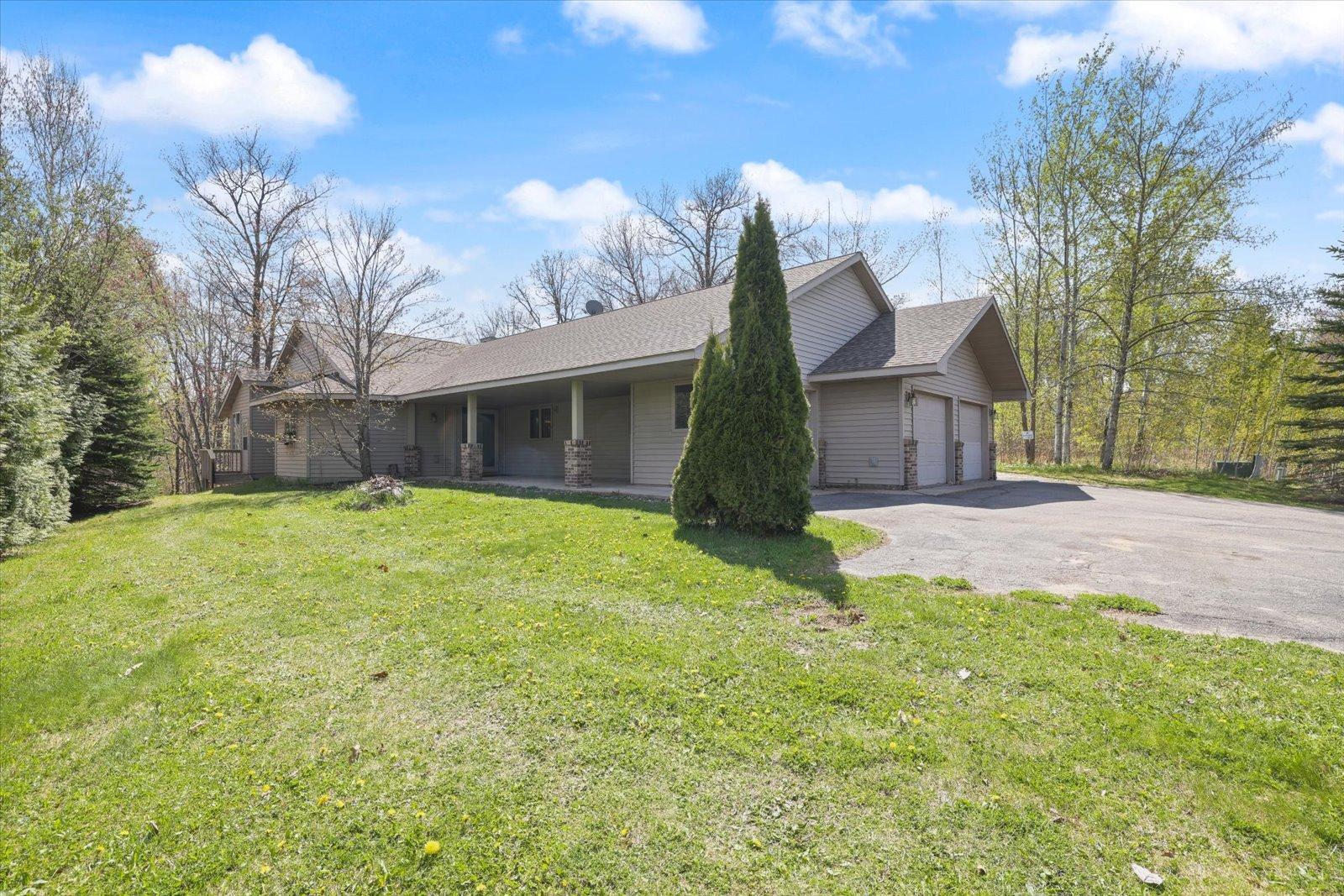 127 Eagle Drive — photo