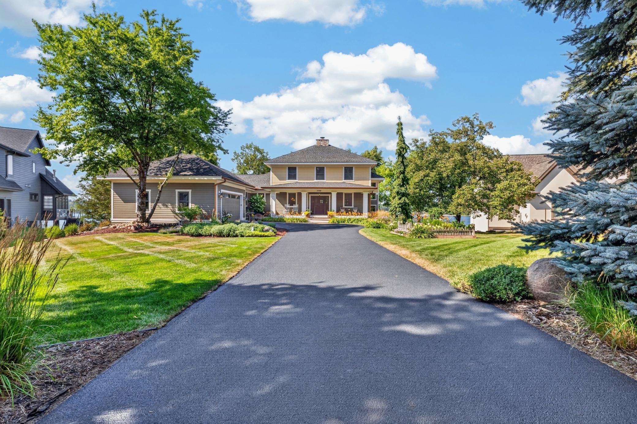 5488 Fairlawn Shores Trail SE — photo