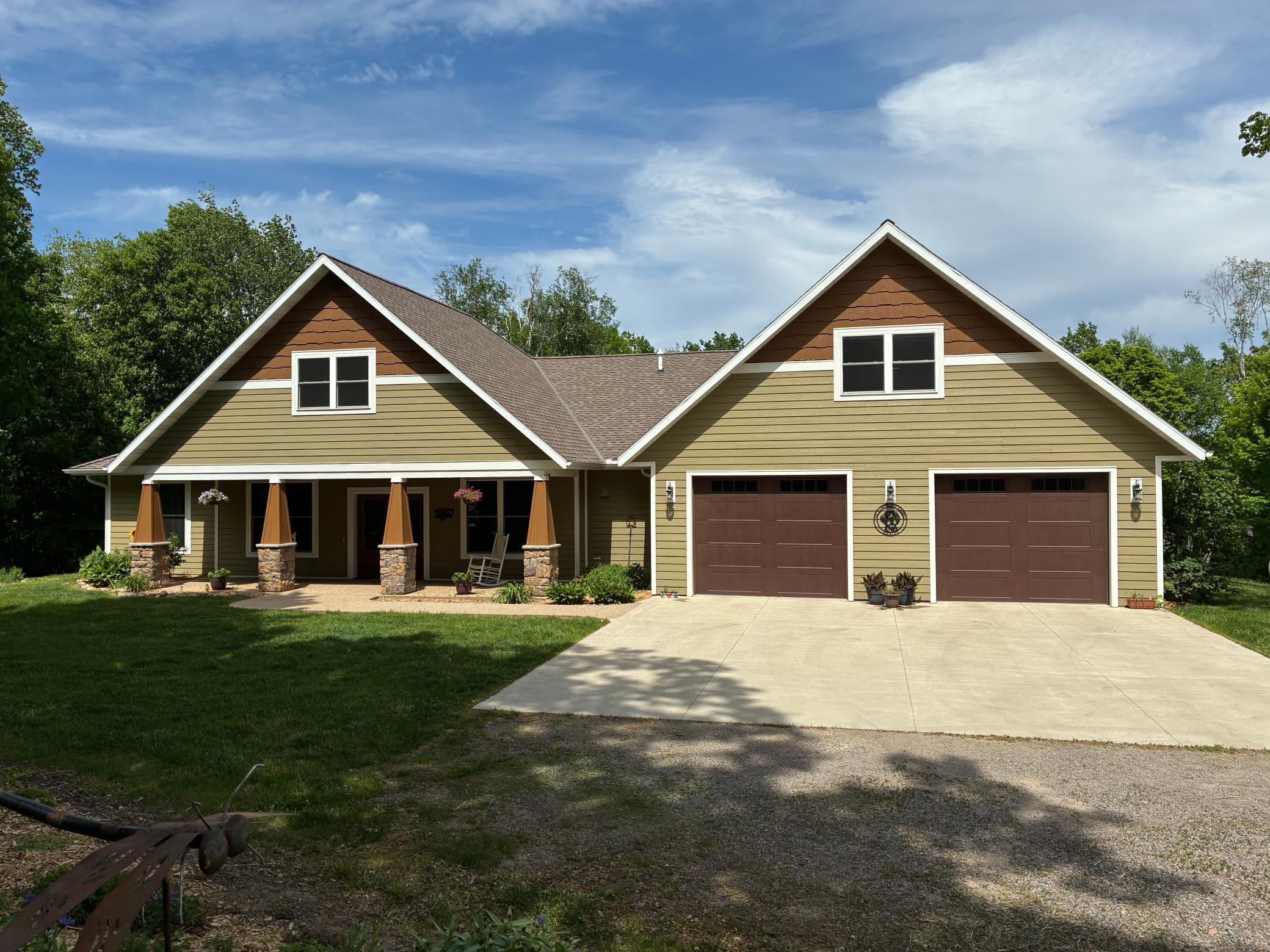 21945 County 38 — photo