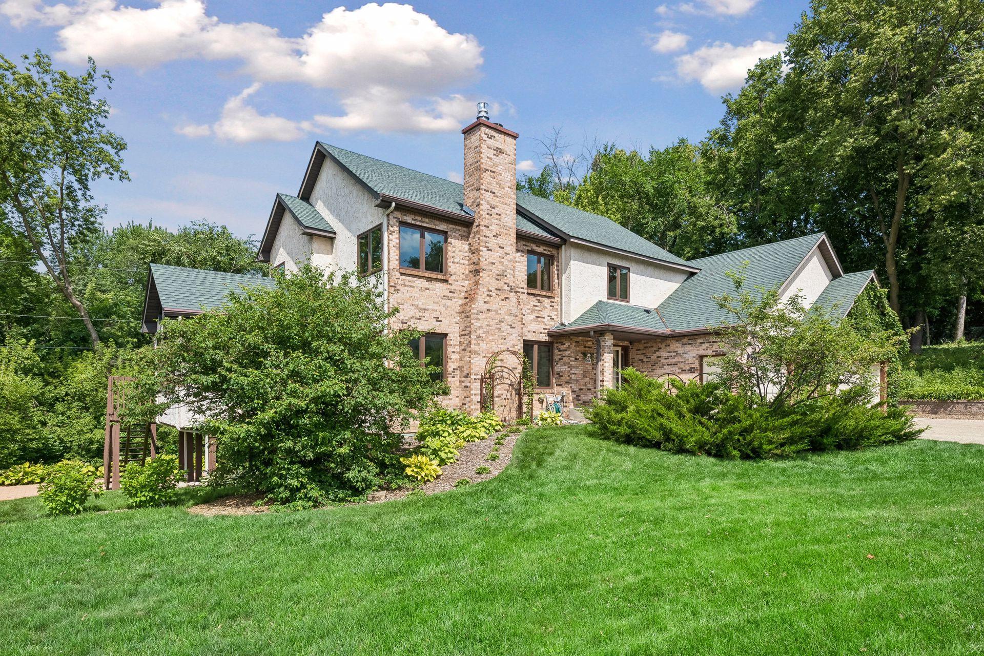 10416 Briar Circle — photo