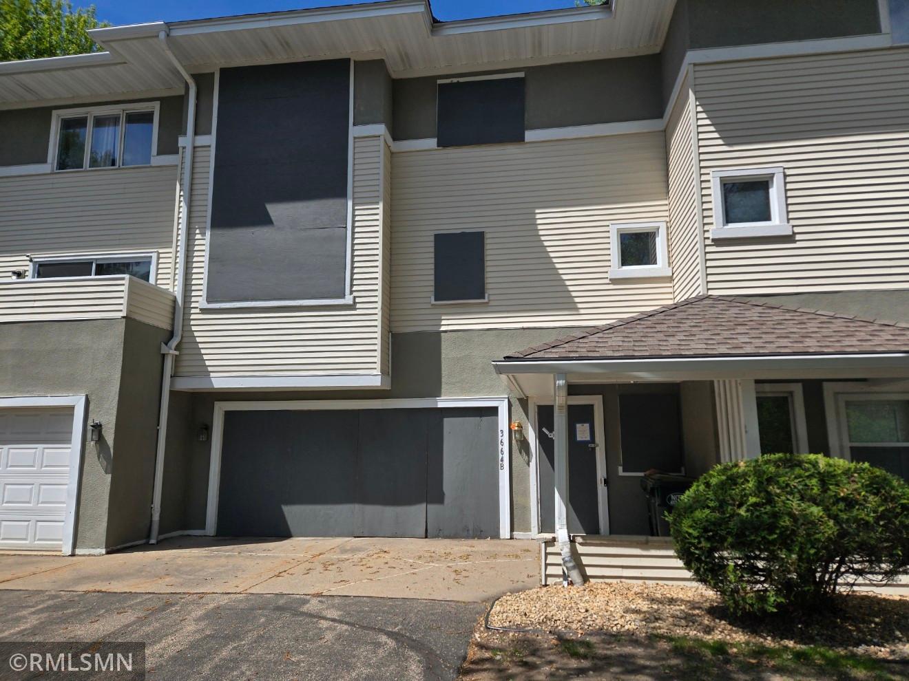 3664 Abbey Way B — photo