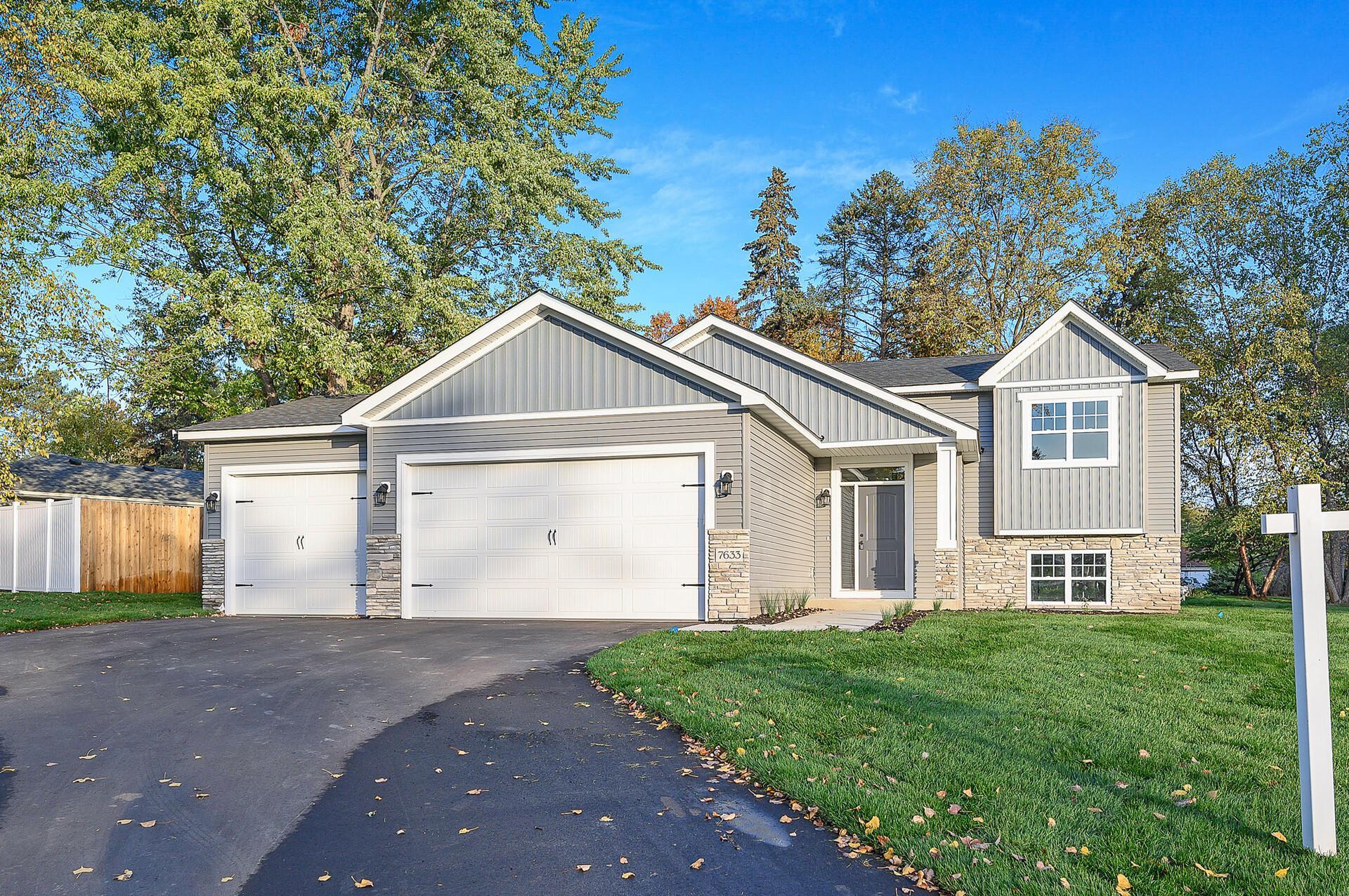 000 N Enchanted Drive NW — photo