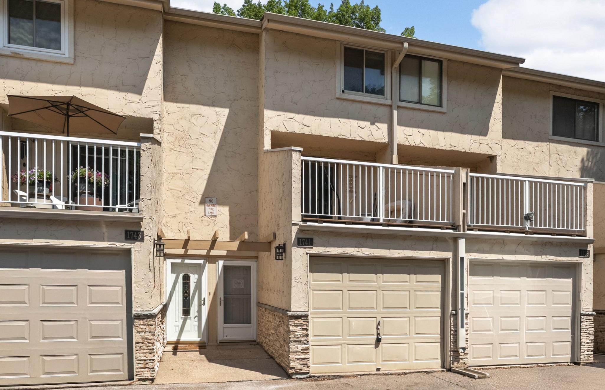 1741 Meadowlark Road 51741 — photo