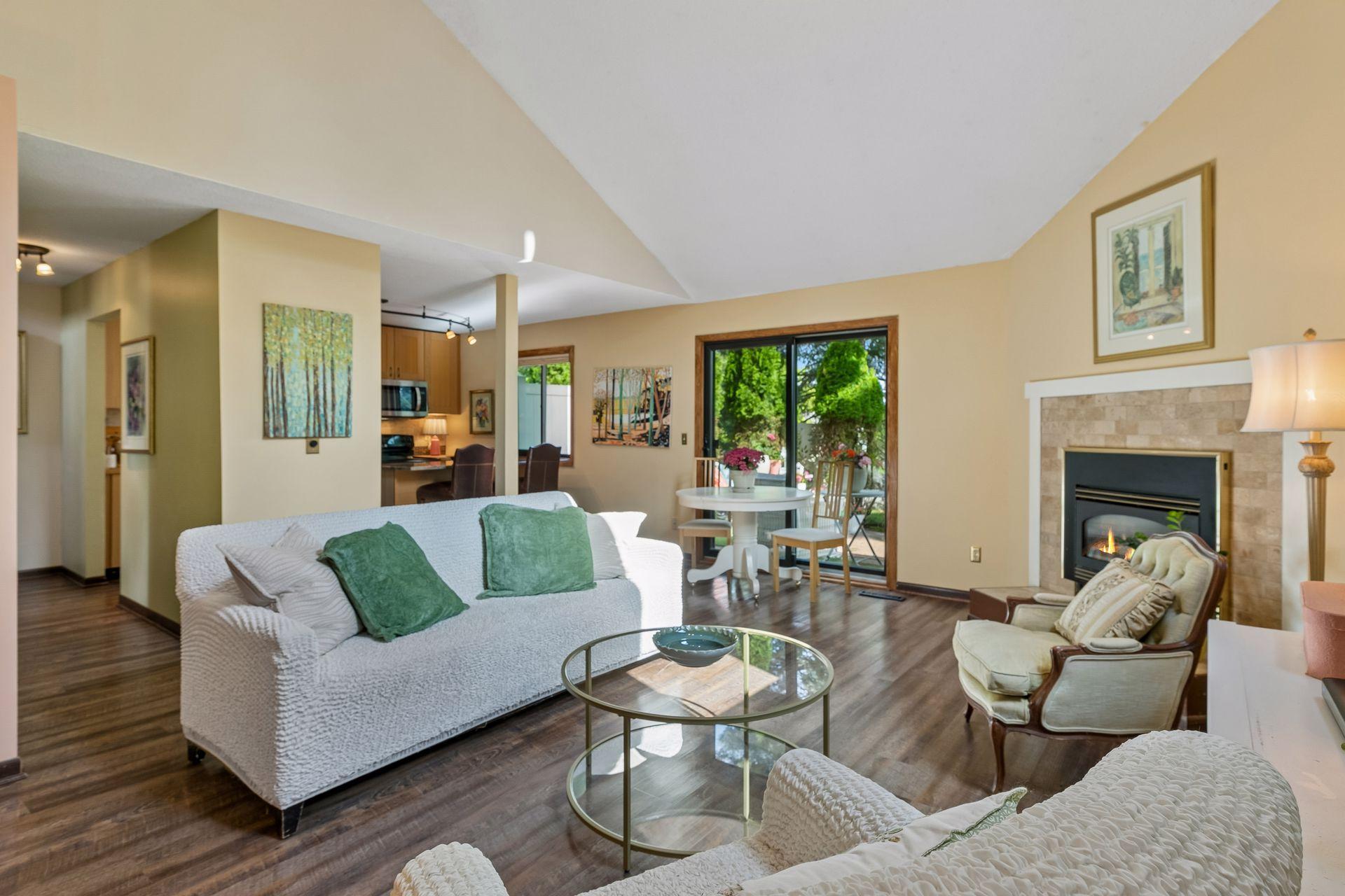 5410 Sanibel Drive — photo